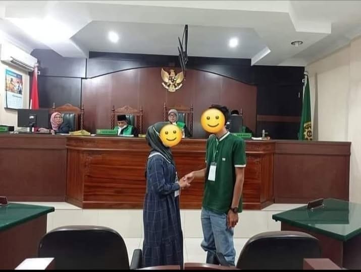 Suami Menyesal Setelah Ceraikan Istri Lalu Telepon Istri Tercintanya, Apa Jawabanya? in! Hahaha...