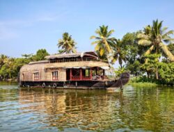 Tourist Destinations In South Kerala