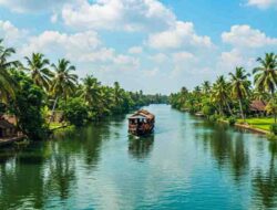 Tourist Places In Kerala For 2 Days With Family