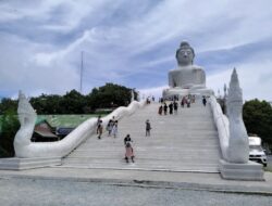How Big Is Tourism In Thailand