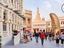 Tourists In Qatar